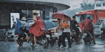 Cẩm nang du lịch Hà Nội vào mùa mưa